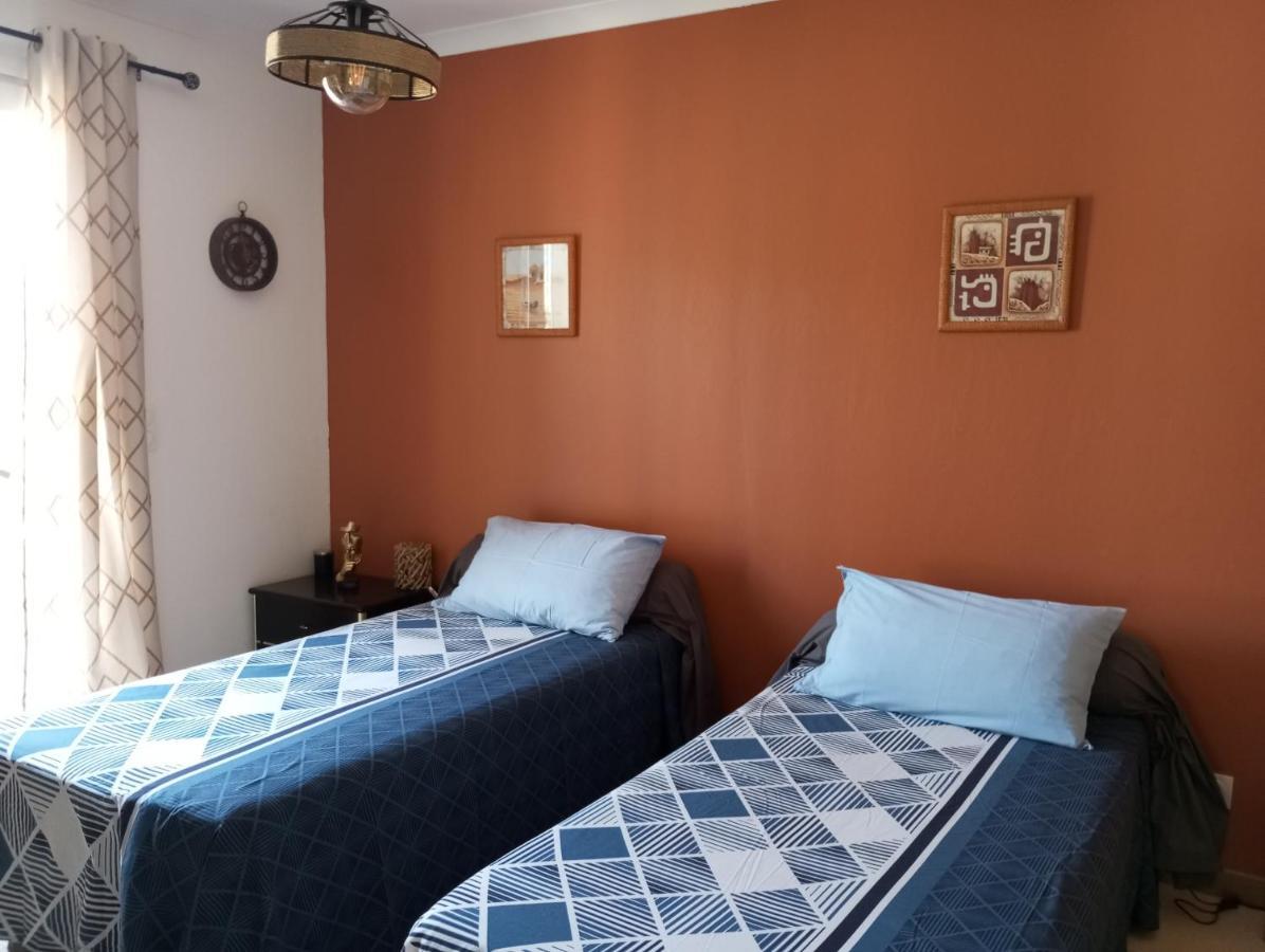 Chez Mamiyo Apartamento Gallargues-le-Montueux Exterior foto